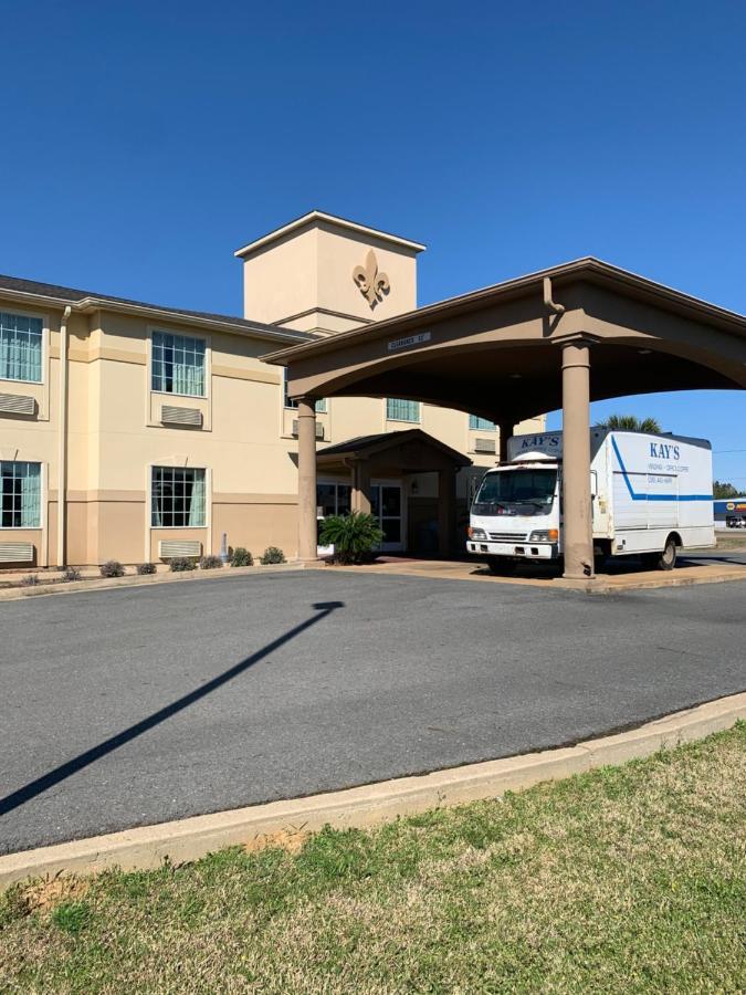 Rodeway Inn & Suites Winnfield Exteriér fotografie