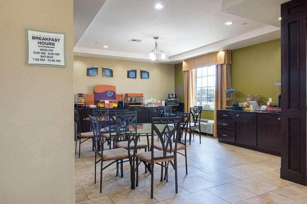 Rodeway Inn & Suites Winnfield Exteriér fotografie